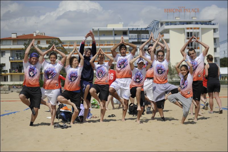 bbsea team yoga flame Bibione 2011 0461